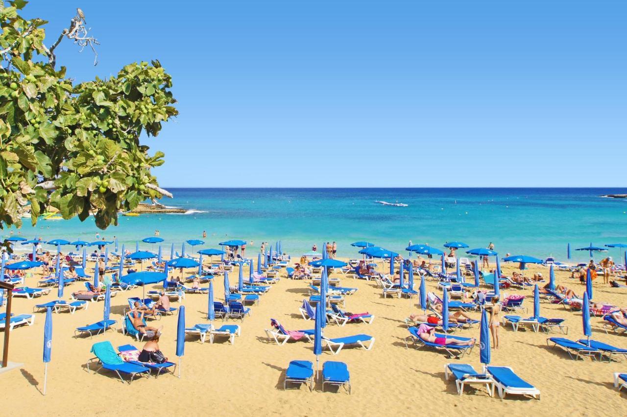 פרוטאראס Diana - Coralli Beachfront Apartment מראה חיצוני תמונה